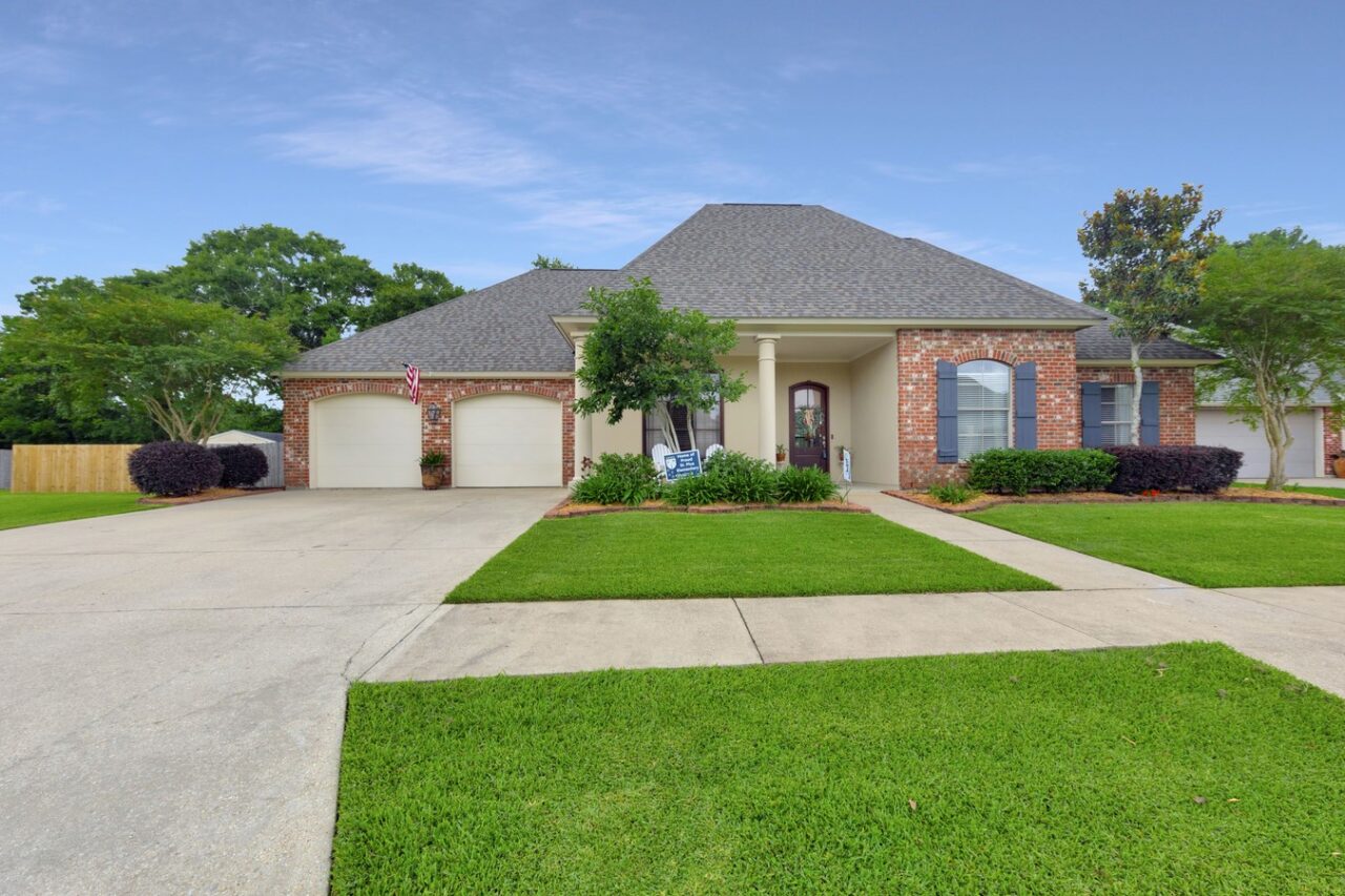 143 Willow Bend, Youngsville Reliance MLS Limited Listings