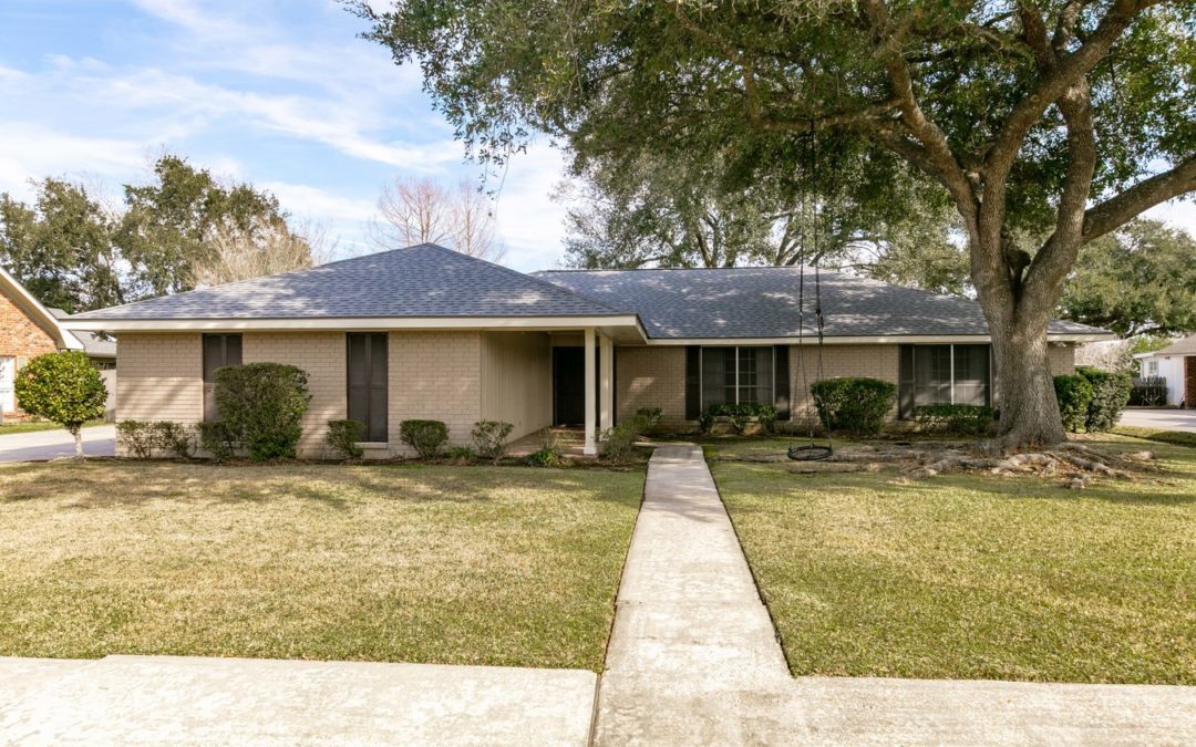 105 Huntington Dr., Lafayette