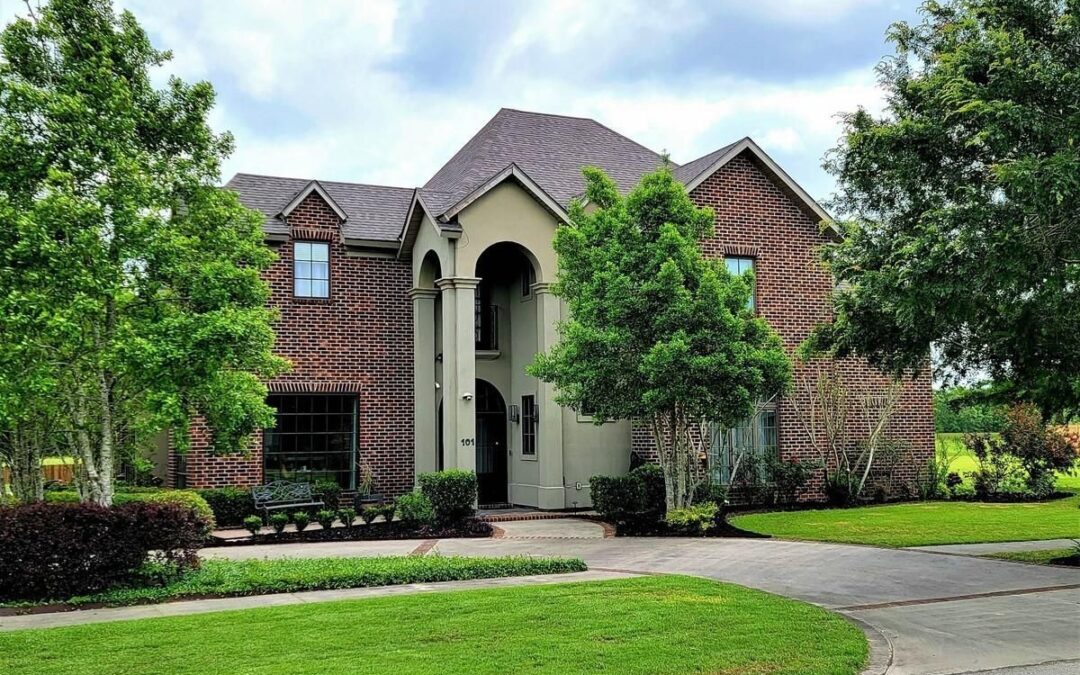 101 Keeneland Ln., Lafayette