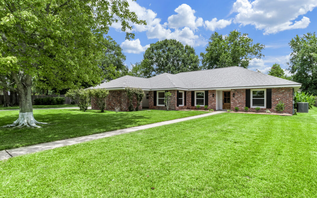 104 Carrie St., Lafayette