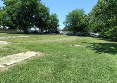 107 E Martin Luther King Junior Drive, Abbeville