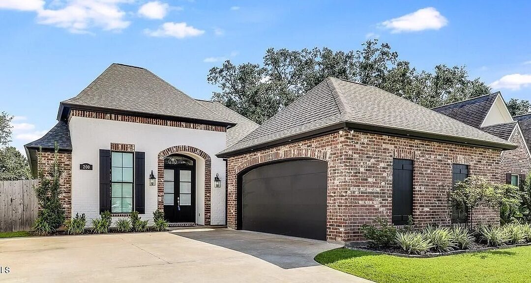 200 Eastwood Drive, Lafayette