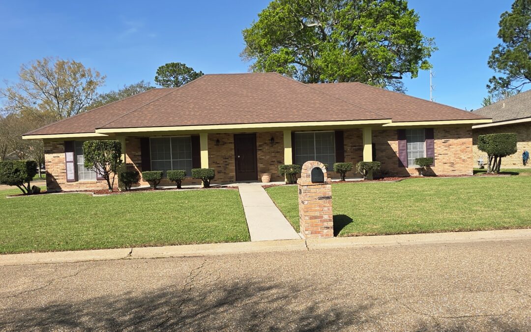 220 N Philo Dr., Lafayette