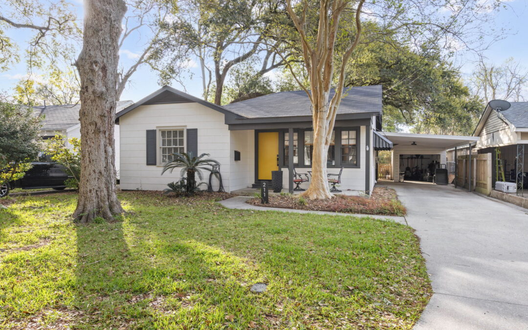 211 Oleander St., Lafayette