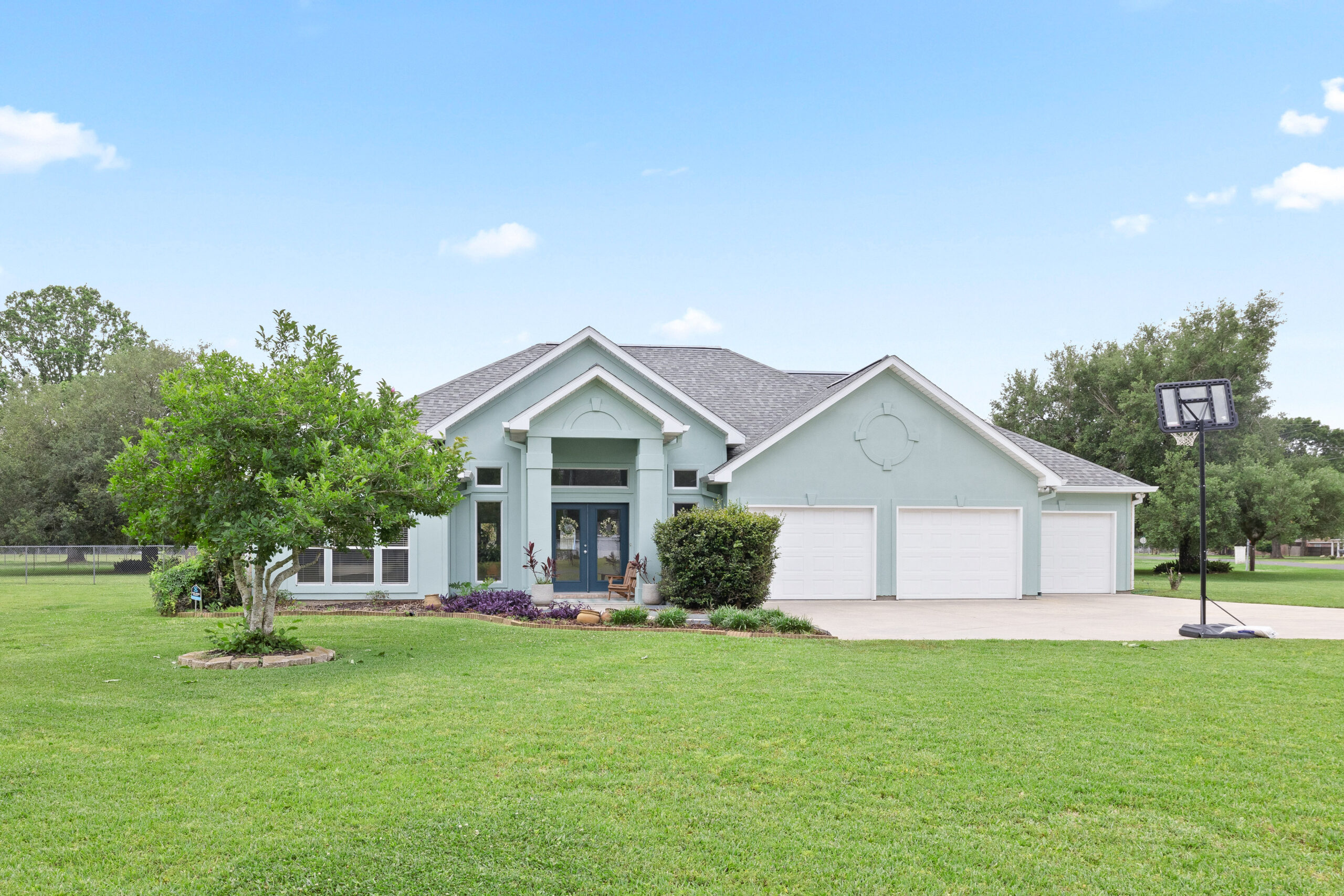 204 Ramsey Dr., Carencro
